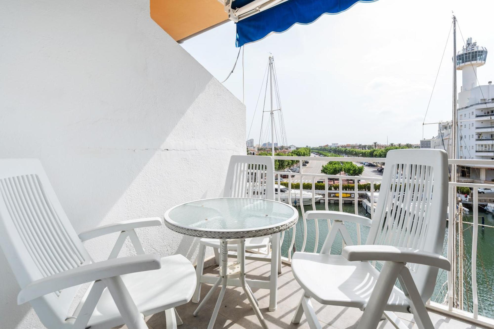 Apartment Welcs 078 Emp Con Inmejorables Vistas Empuriabrava